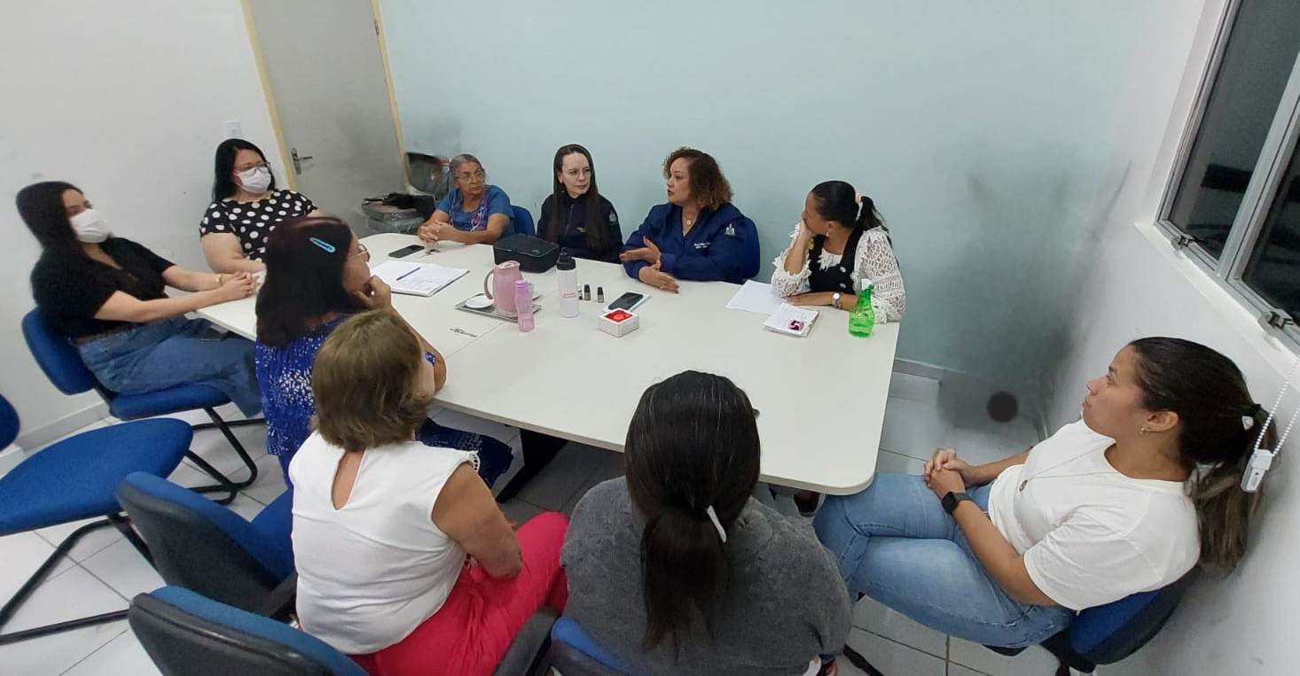 roda-de-conversa-acolhimento-e-autocuidado-4